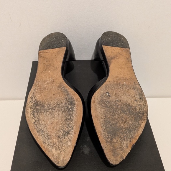 VinceNina Black Pointed Flats - Picture 2 of 3